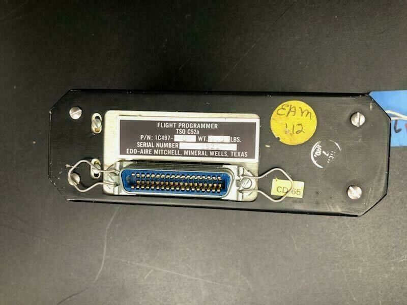Over 10 million line items available today.. - CENTURY IV FLIGHT PROGRAMMER C52A P/N 1C497-8 USED # 12554 CENTURY IV FLIGHT PROGRAMMER C52A P/N 1C497-8 USED # 12554 - Image 3