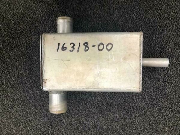 PIPER-PA23-250-AZTEC-OIL-COLLECTOR-HEADER-BREATHER-TANK-PN-16318-00-12017-295038040125