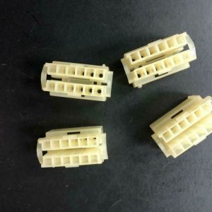 PLUG P/N 1-480288 (BOX OF 4 UNITS)  NE COND #  11681